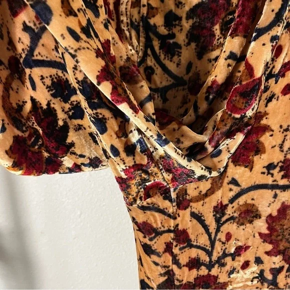 MES DEMOISELLES Cyrus Velvet Floral Pants